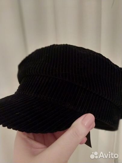 Продам женскую кепку zara
