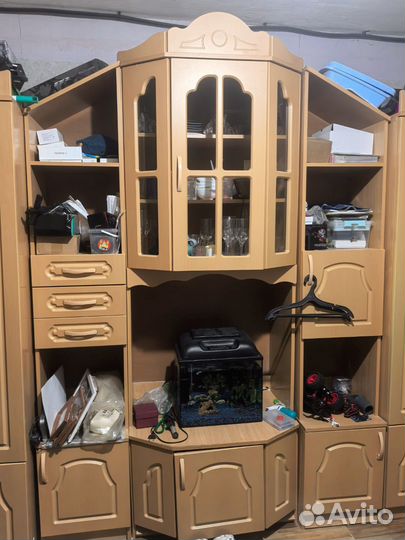 Стенка в гостиную