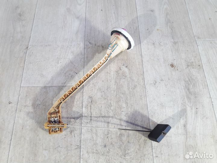 Датчик уровня топлива Mercedes W220 A2205421717