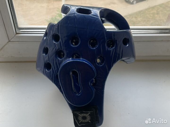 Шлем для тхэквондо