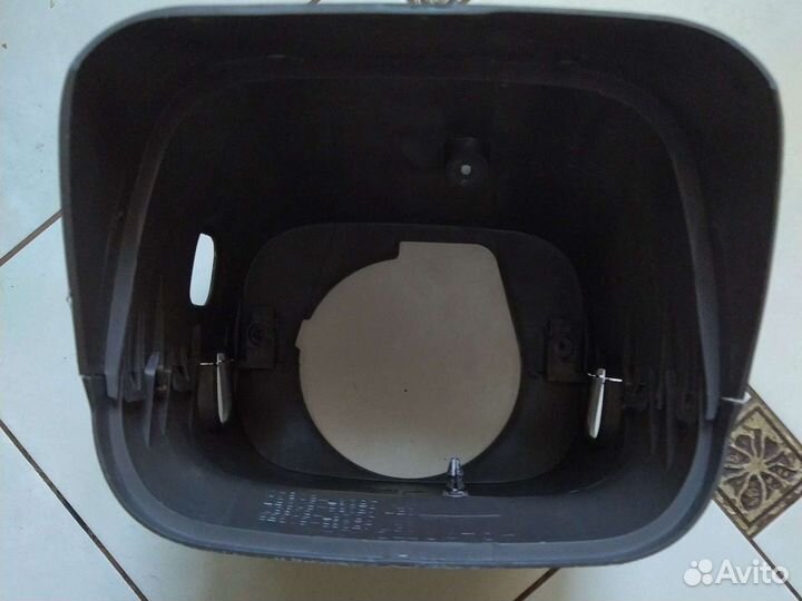 Кожух рулевой колонки под панель Lexus Lx 470