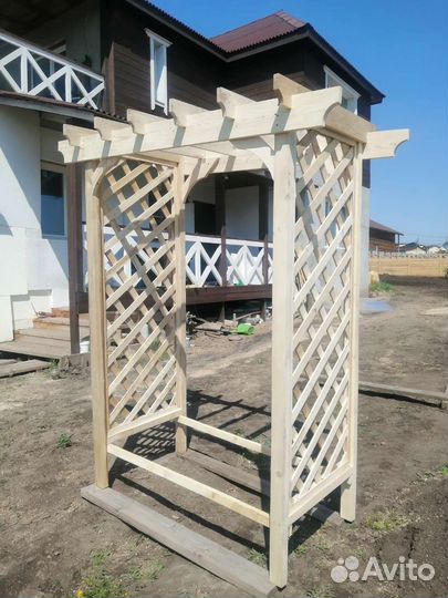 Пергола деревянная