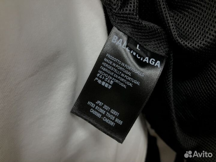 Летний костюм Balenciaga