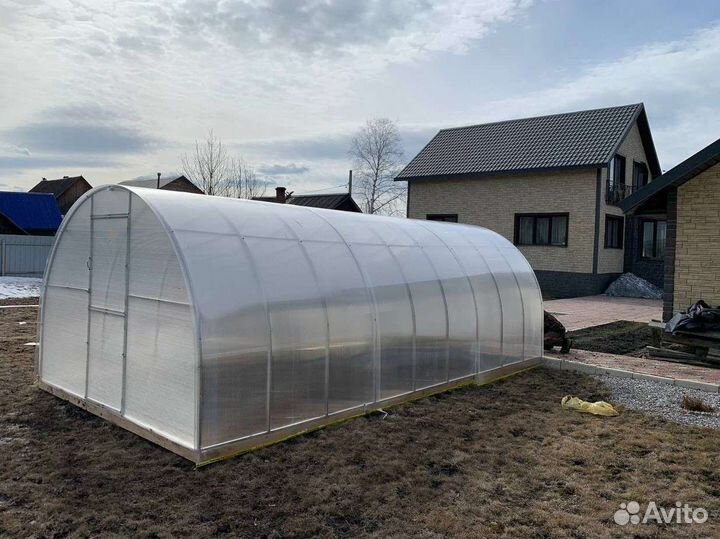 Теплица из поликарбоната