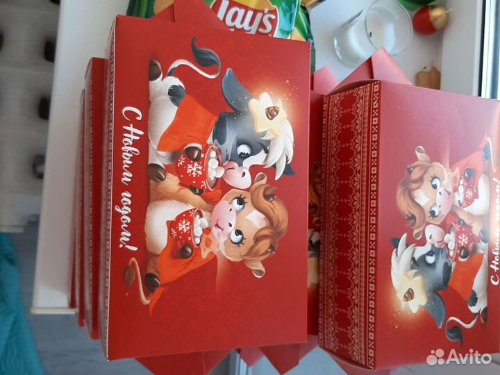 Коробка упаковочная для подарка