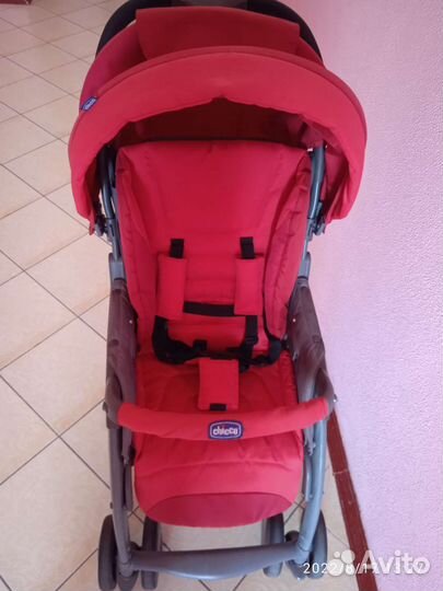 Прогулочная коляска chicco simplicity