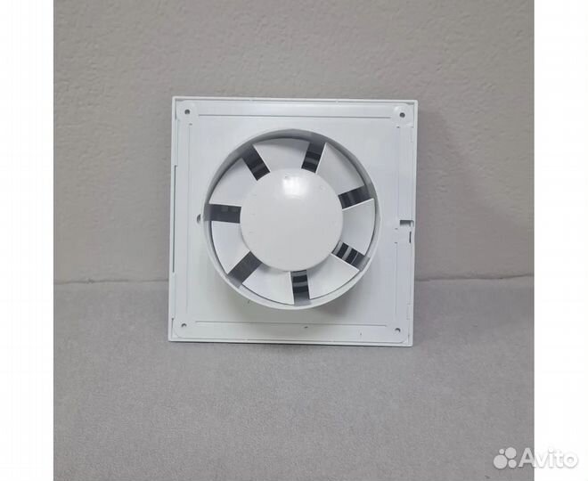 Вентилятор накладной вытяжной Auramax D 4 100мм