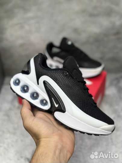 Кроссовки Nike Air Max DN