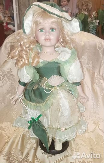 Куклы фарфоровые