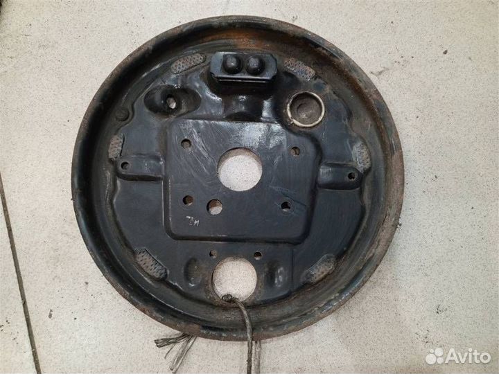 Щит опорный задний правый Fiat Albea 2002-2012