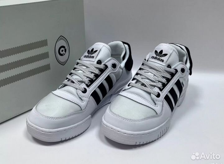 Кроссовки мужские Adidas bad bunny benito