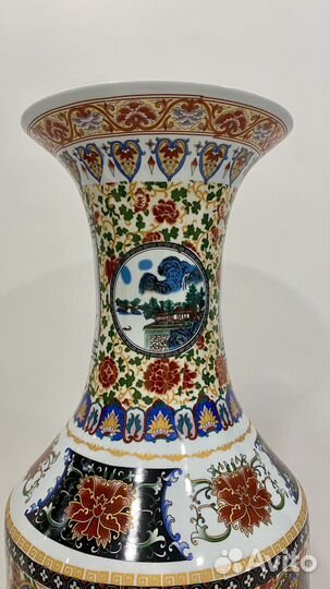 Китайская фарфоровая ваза