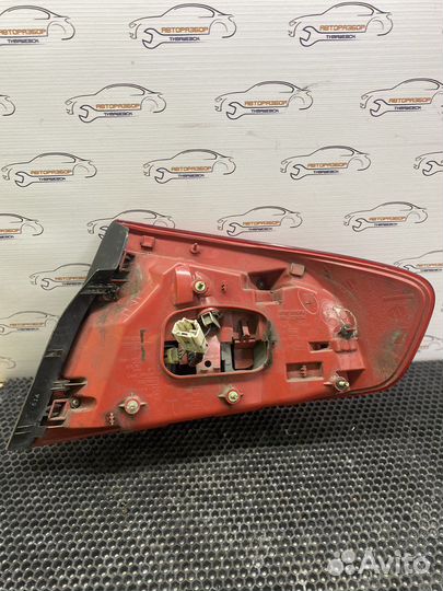 Левый фонарь Nissan Skyline V35