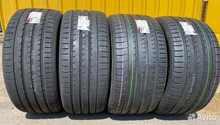 Yokohama Advan Sport V105 305/35 R23 111Y