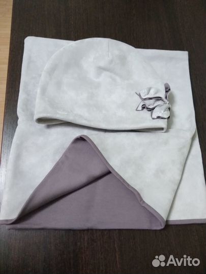 Комплект шапка и снуд