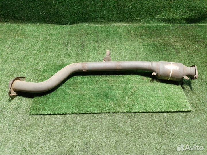 Средняя часть глушителя Suzuki Escudo TDA4W J24B