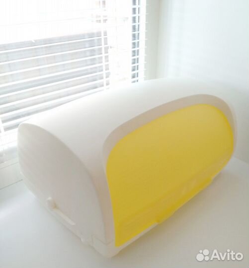 Большая хлебница Tupperware