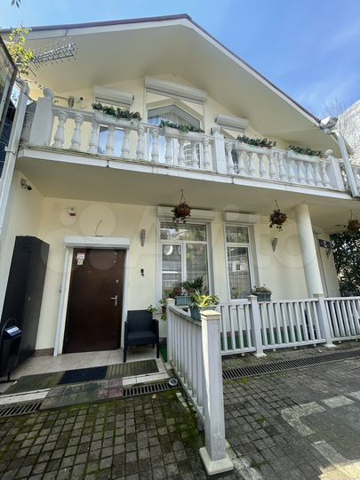 Свободного назначения, 200 м²