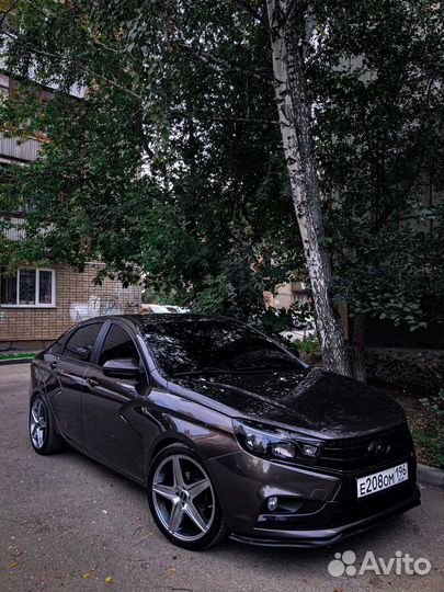 Новые Амг стиль r17 4x100