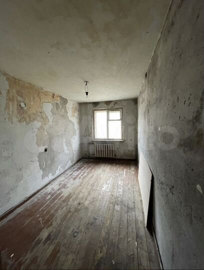 Комната 12,6 м² в 3-к., 1/5 эт.