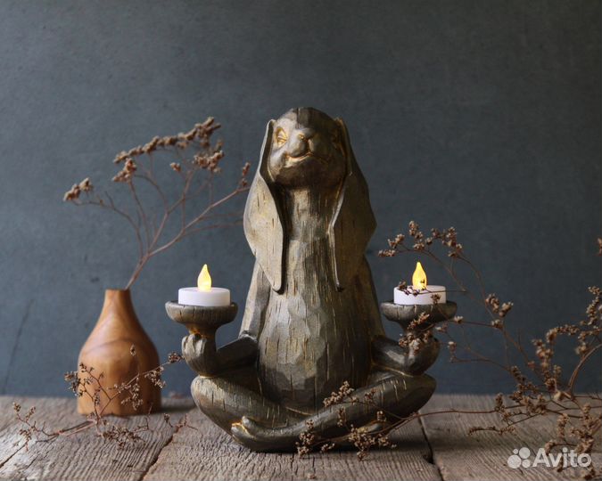 Статуэтка-подсвечник