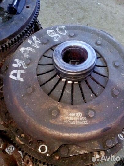 Маховик на audi 80