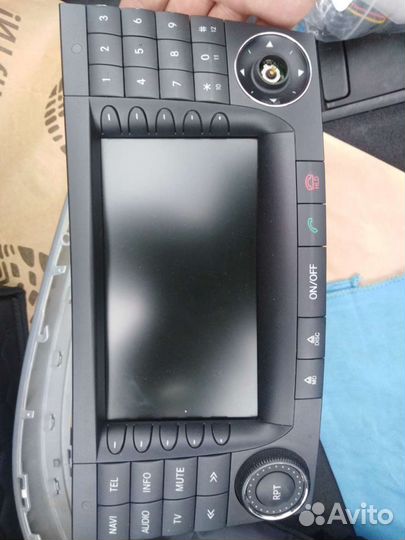 Штатная магнитола мерседес w211