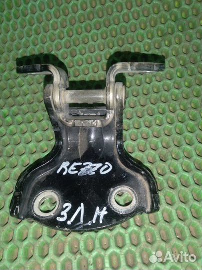 Петля двери задняя левая Chevrolet Rezzo A16DMS