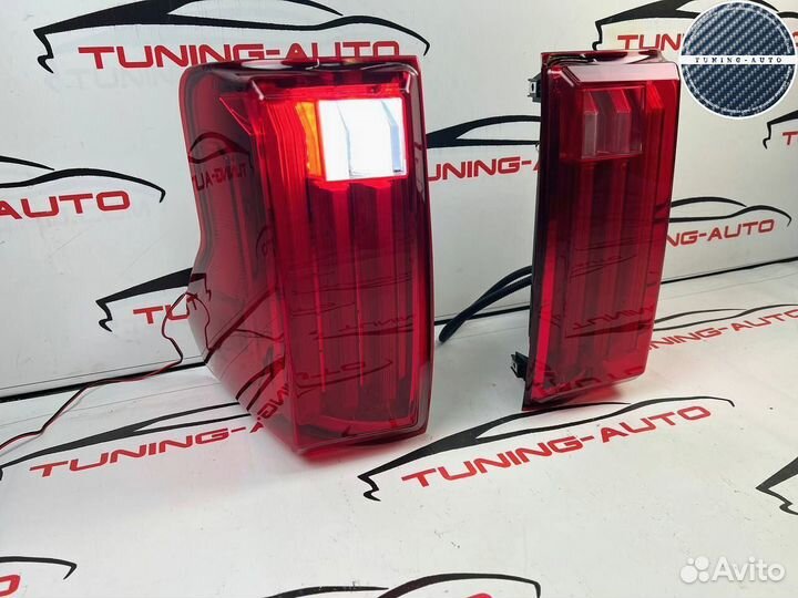 Стоп - сигналы Toyota Tundra LED