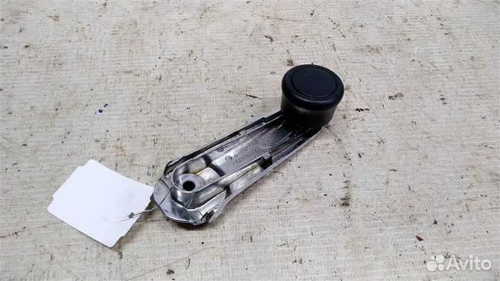 Ручка стеклоподъемника Audi 80 B3 86-91г
