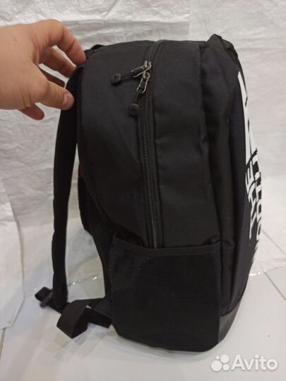 Рюкзак the north face новый