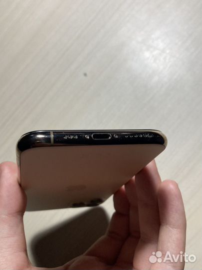 iPhone 11 Pro, 64 ГБ