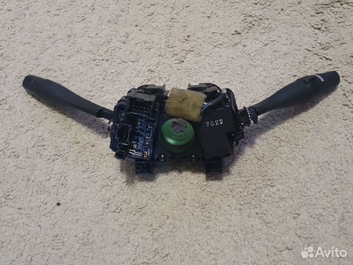 Блок подрулевых переключателей Nissan RNessa