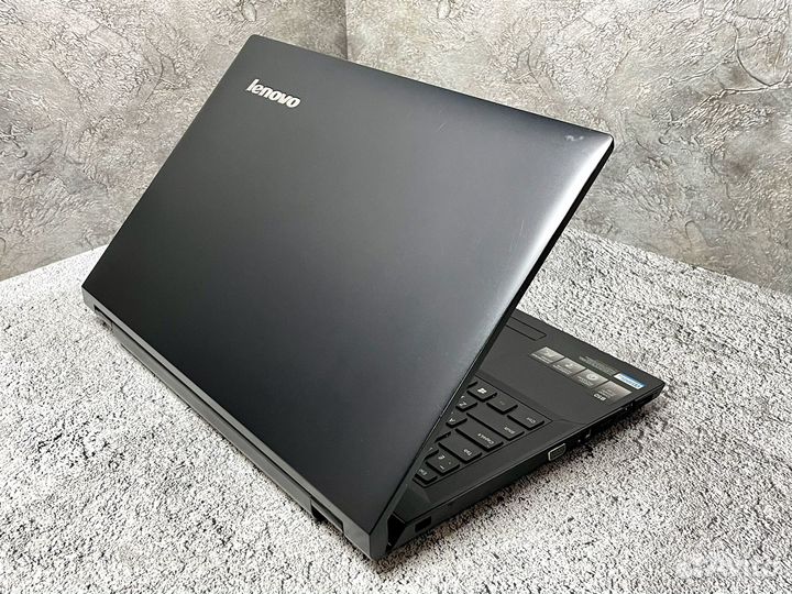 Ноутбук Lenovo 4ядра