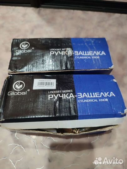 Продам ручку на дверь