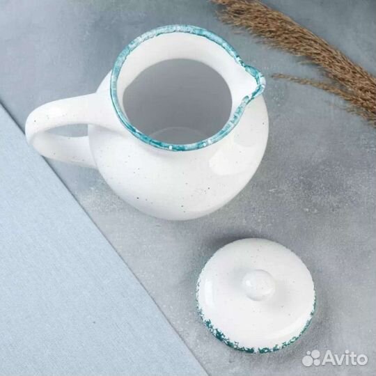 Кувшин для воды. Керамика