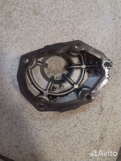 Крышка двигателя Suzuki gsf 650 bandit