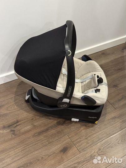 Автокресло maxi cosi pebble с базой isofix