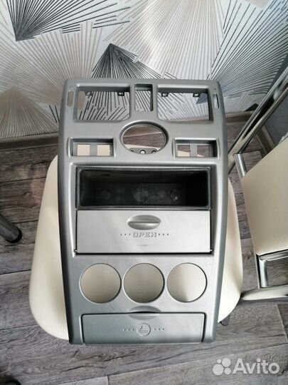 Консоль priora новая