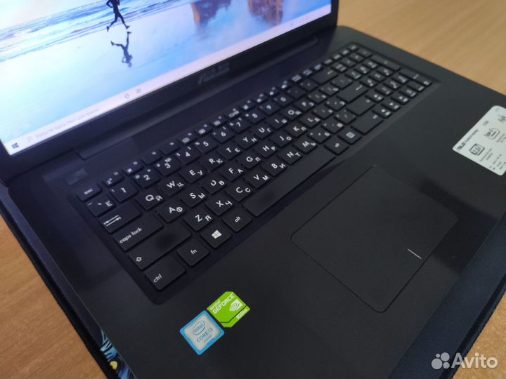 Игровой ноутбук Asus / i3 / 480ssd / 940Mx 2гб