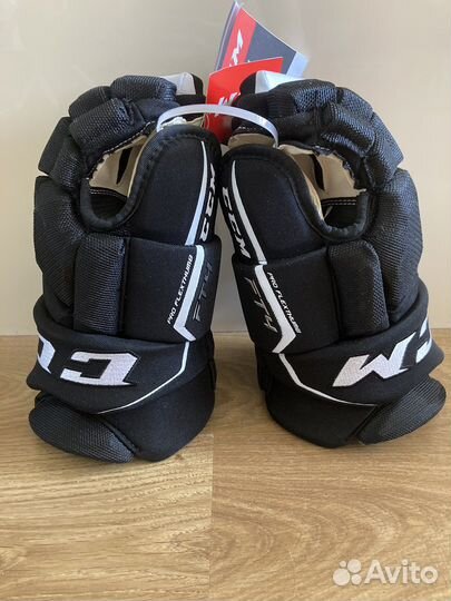 Хоккейный нагрудник шорты краги Bauer CCM True