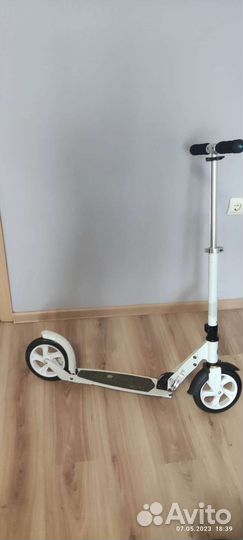 Городской самокат Micro White