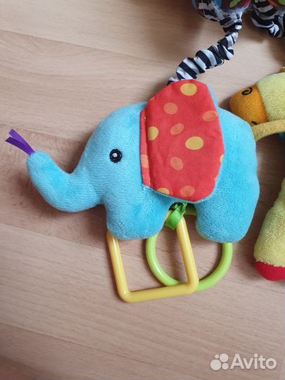 Подвеска-растяжка с игрушками
