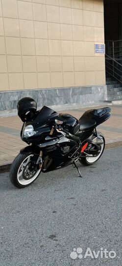 Suzuki gsx-r 600 K7