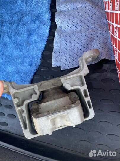 Опора двигателя ford focus 3