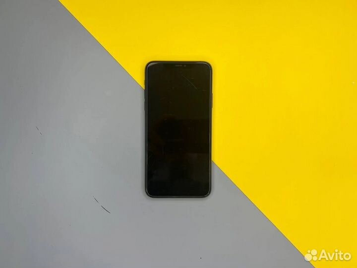 iPhone 11 Pro Max, 64 ГБ