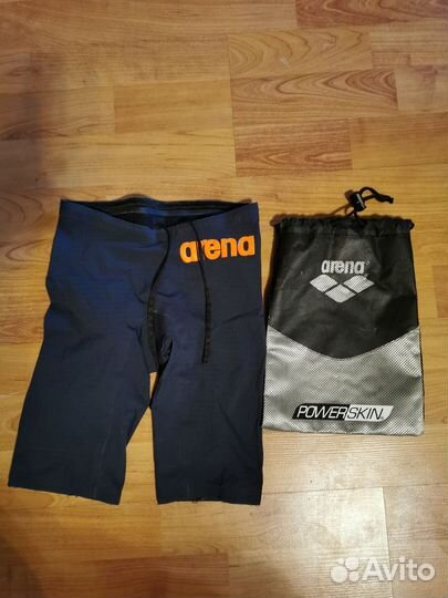 Плавательные гидрошорты