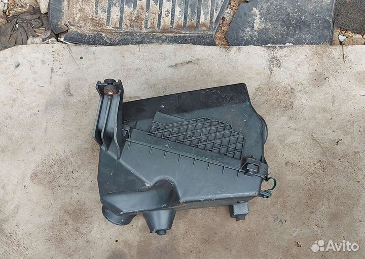 Воздушный фильтр Хонда Аккорд 7