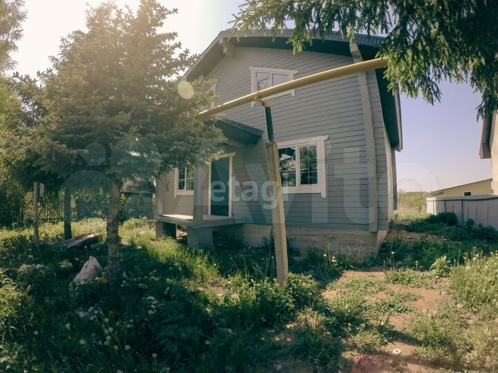 Дом 186,4 м² на участке 8 сот.