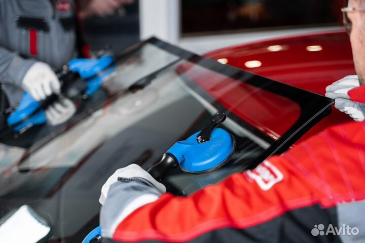 Стекло лобовое Hongqi h5